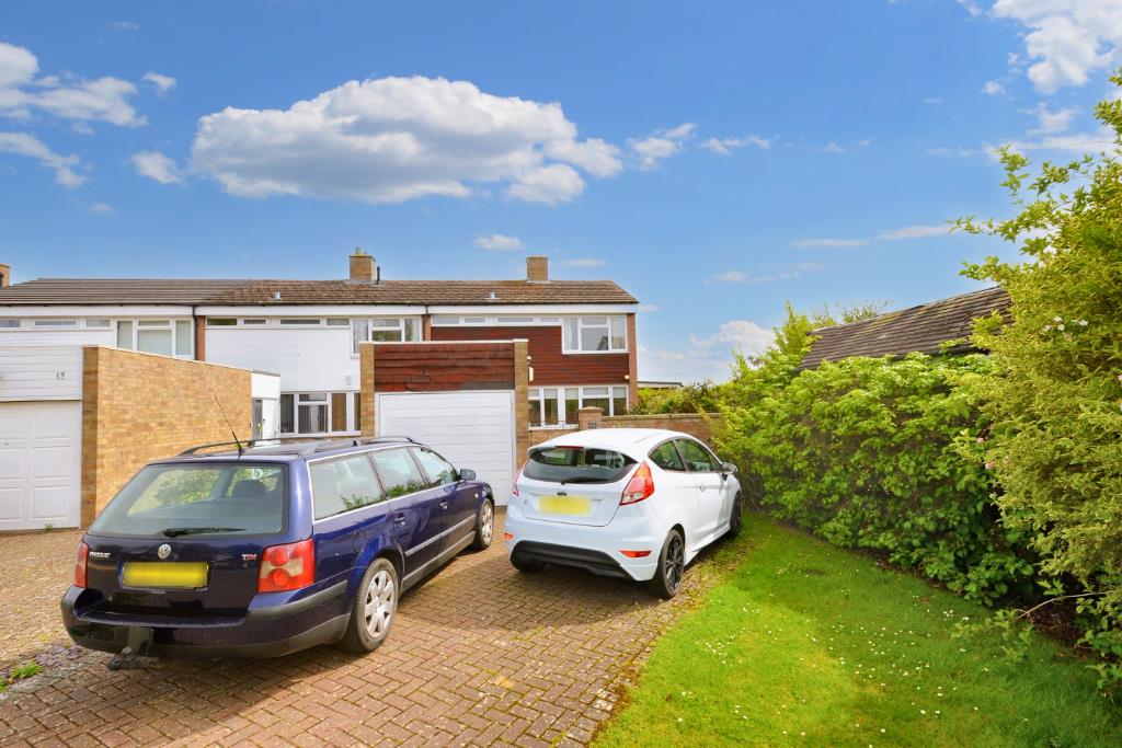 Oak Drive Henlow